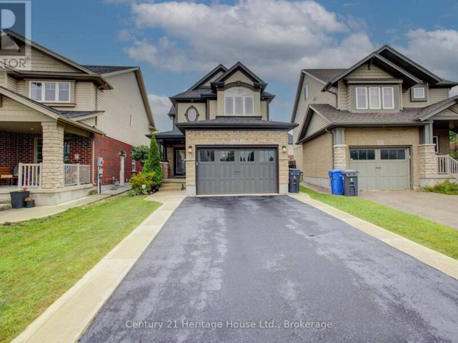 79 LAUGHLAND LANE, Guelph, Ontario N1L 0C6