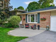 80 HUBBEL CRESCENT Huntsville Ontario, P1H 1S6