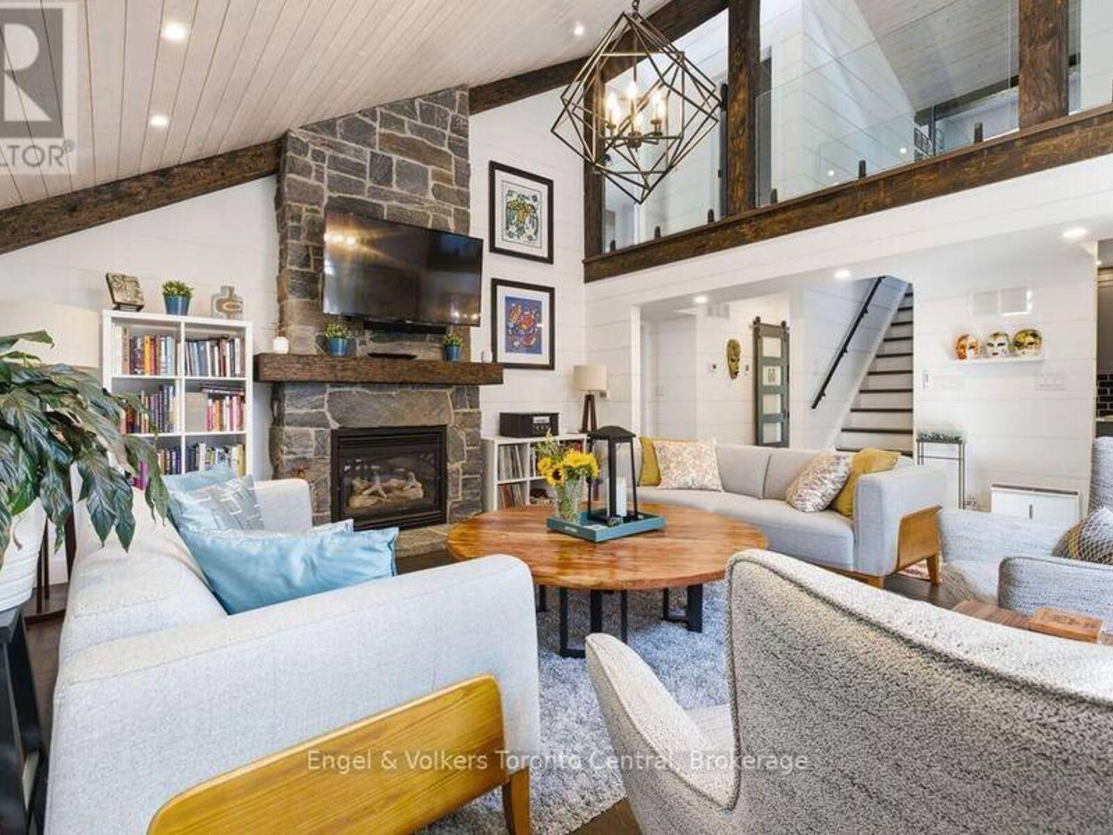 8 BARTLETT DRIVE, Seguin, Ontario P2A 2W8