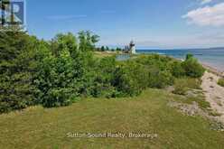 542 PUNKINSEED LANE | Georgian Bluffs Ontario | Slide Image Four
