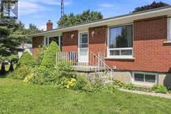 3 BRADLEY STREET | Chesley Ontario | Slide Image Six