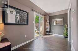 81 CANDLEWOOD DRIVE | Guelph Ontario | Slide Image Ten