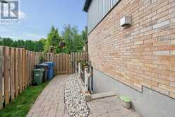 81 CANDLEWOOD DRIVE | Guelph Ontario | Slide Image Twenty-three