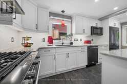 81 CANDLEWOOD DRIVE | Guelph Ontario | Slide Image Thirty-two