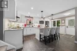 81 CANDLEWOOD DRIVE | Guelph Ontario | Slide Image Four