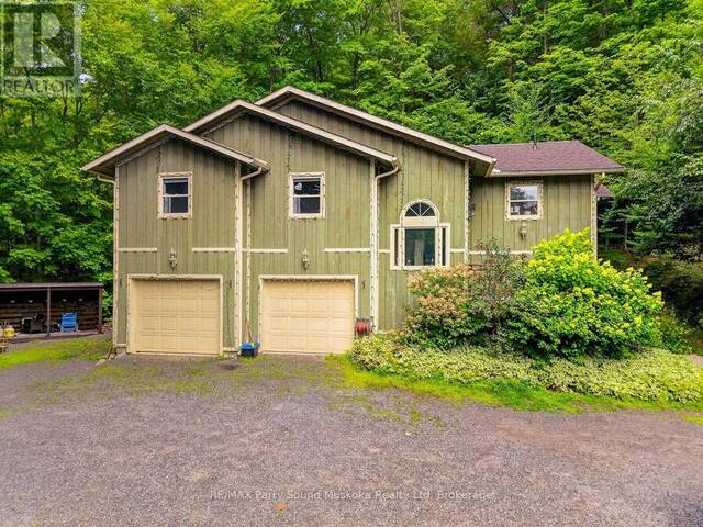 8 MOUNTAIN BASIN DRIVE McDougall Ontario, P2A 2W9 - 5 Bedrooms Home For Sale