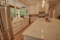 5 FLICKER LANE | McDougall Ontario | Slide Image Seventeen