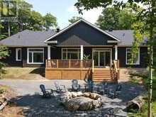 5 FLICKER LANE | McDougall Ontario | Slide Image Two