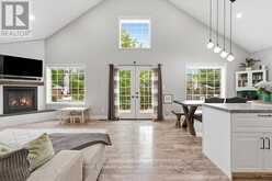 1A CLARENCE AVENUE | Penetanguishene Ontario | Slide Image Eight