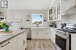 1A CLARENCE AVENUE | Penetanguishene Ontario | Slide Image Nine
