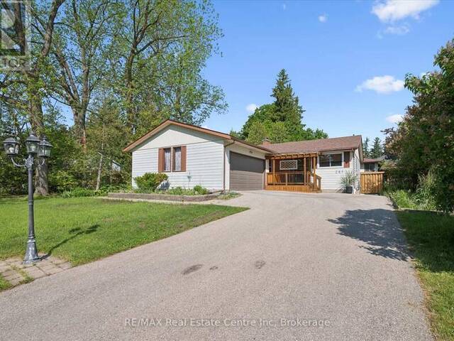 289 GARAFRAXA STREET E Fergus Ontario, N1M 1E2 - 3 Bedrooms Home For Sale