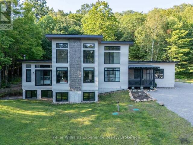 1739 FRASERBURG ROAD Bracebridge Ontario, P1L 1X3 - 4 Bedrooms Waterfront Home For sale