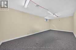 8 WHITETAIL COURT | Guelph Ontario | Slide Image Eighteen