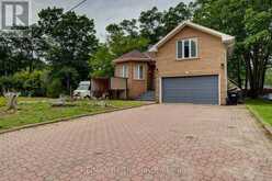 32 1ST LANE | Wasaga Beach Ontario | Slide Image One
