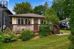 50 BALSAM STREET | Tiny Ontario | Slide Image Two