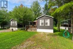 B160 - 13 SOUTHLINE AVENUE | Huron-Kinloss Ontario | Slide Image Four