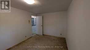 213 WOODLAND DRIVE | Huntsville Ontario | Slide Image Twelve