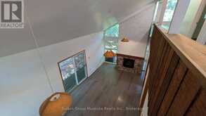 213 WOODLAND DRIVE | Huntsville Ontario | Slide Image Five