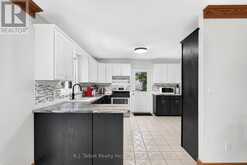 4 JOHN AVENUE | Bayfield Ontario | Slide Image Twelve