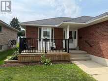 636 22ND AVENUE | Hanover Ontario | Slide Image Six