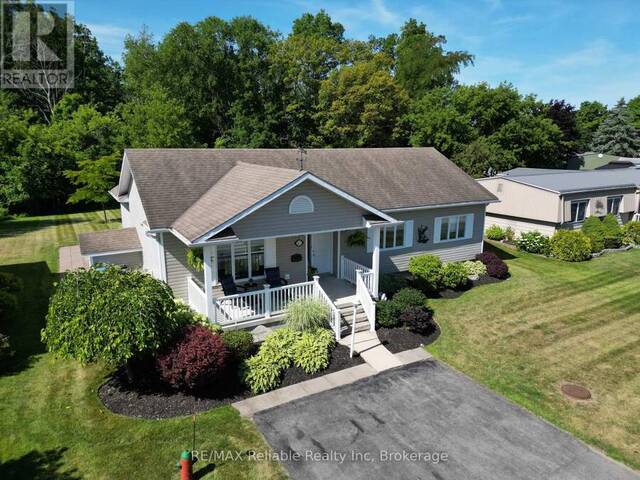 347 SHANNON BOULEVARD Grand Bend Ontario, N0M 1T0 - 2 Bedrooms Home For Sale