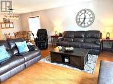 17 ARMSTRONG CRESCENT | Markdale Ontario | Slide Image Two