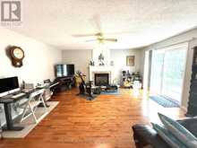 17 ARMSTRONG CRESCENT | Markdale Ontario | Slide Image Seventeen