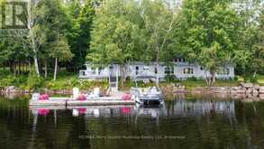 1 FIVE FINGER LANE | Whitestone Ontario | Slide Image Two