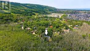 131 MARTIN GROVE | The Blue Mountains Ontario | Slide Image Six