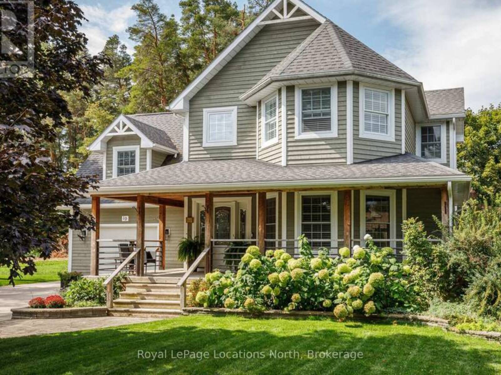19 MELVILLE STREET, Nottawa, Ontario L0M 1P0