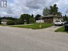 867 BIRCHWOOD DRIVE | Midland Ontario | Slide Image Nineteen