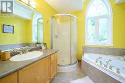18 HERITAGE CRESCENT | Huntsville Ontario | Slide Image Nineteen
