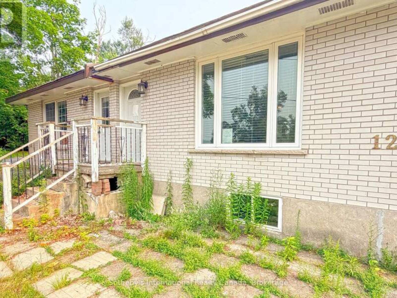 12A VALLEY DRIVE, Bracebridge, Ontario P1L 1B8