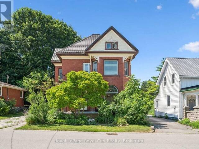 5 WEST STREET Perth East Ontario, N0K 1M0 - 3 Bedrooms Home For Sale
