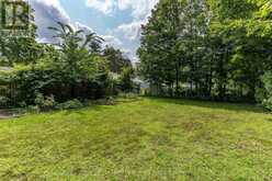 570 PINEDALE ROAD | Gravenhurst Ontario | Slide Image Ten