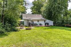 570 PINEDALE ROAD | Gravenhurst Ontario | Slide Image Thirteen