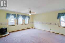 953 PARKWOOD DRIVE | Port Elgin Ontario | Slide Image Forty