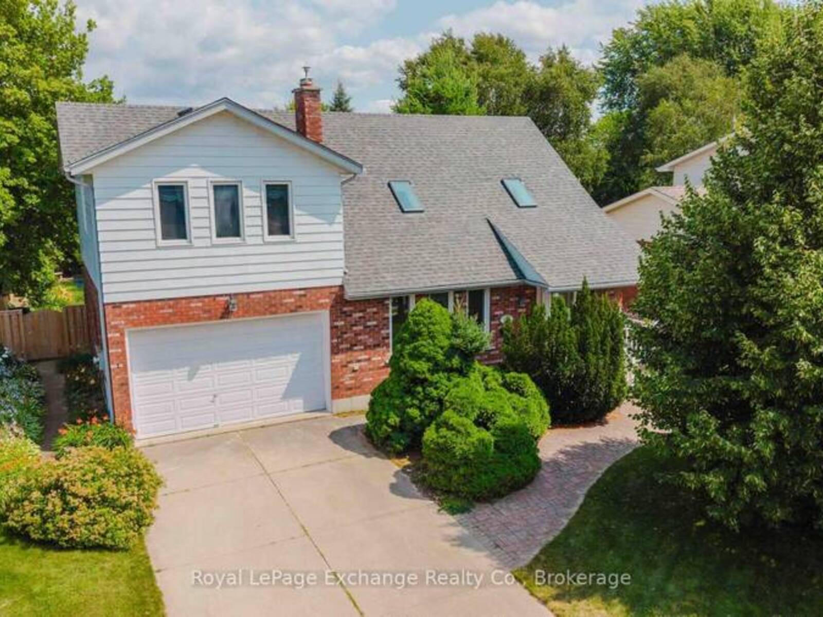 953 PARKWOOD DRIVE, Port Elgin, Ontario N0H 2C2