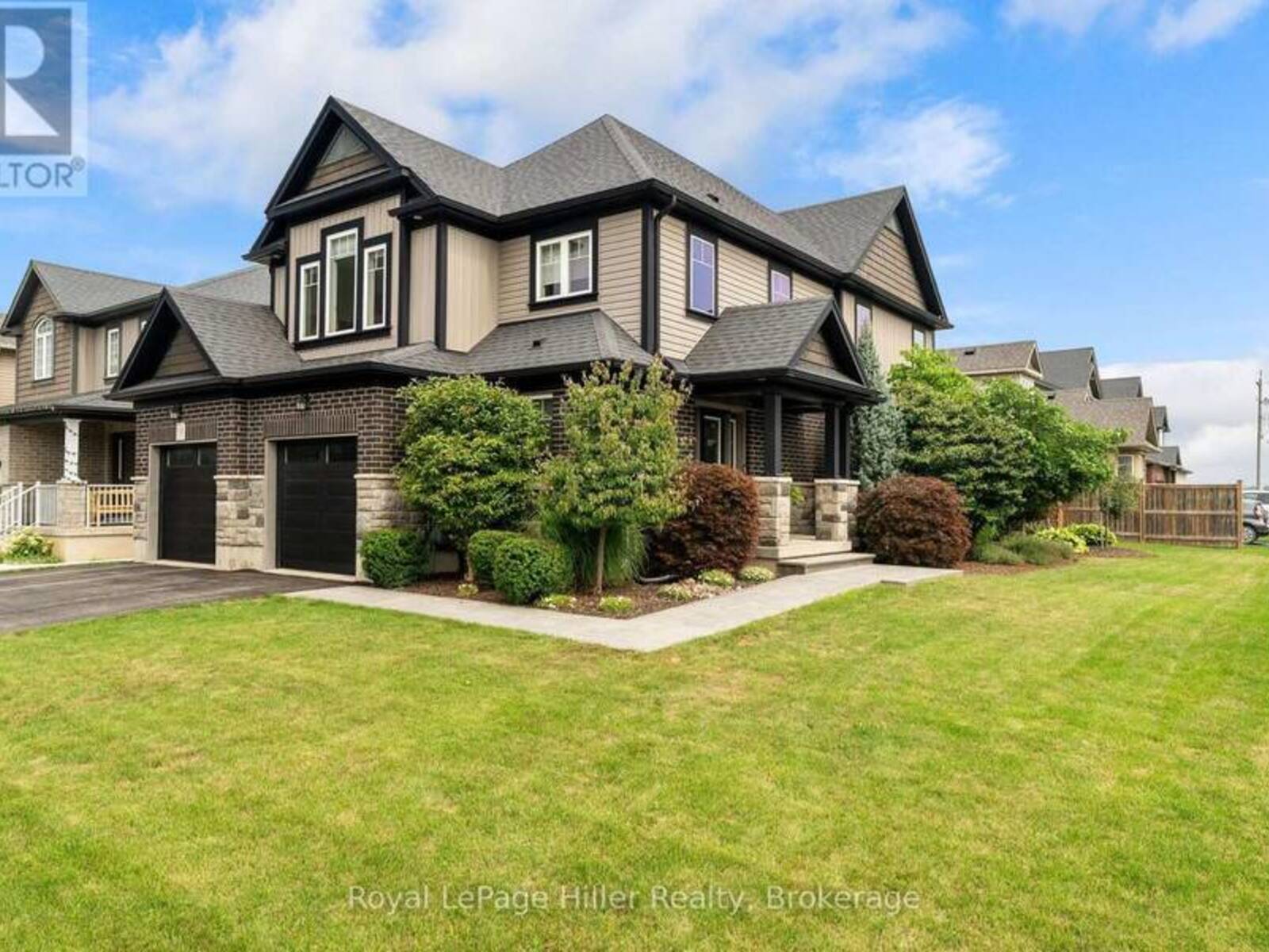 15 ROBERTSON DRIVE, Stratford, Ontario N5A 0C8