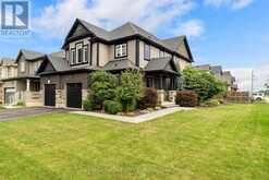 15 ROBERTSON DRIVE | Stratford Ontario | Slide Image One