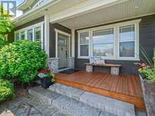 24 THIMBLEWEED DRIVE | Bayfield Ontario | Slide Image Four