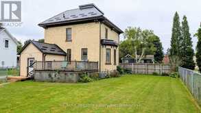 33 PRINCESS STREET E | Clinton Ontario | Slide Image Thirty-two