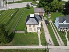 33 PRINCESS STREET E Clinton Ontario, N0M 1L0