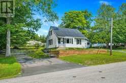 13 BURRITT STREET | Parry Sound Ontario | Slide Image One