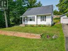 13 BURRITT STREET | Parry Sound Ontario | Slide Image Thirty-seven