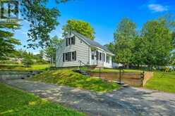 13 BURRITT STREET | Parry Sound Ontario | Slide Image Thirty-eight
