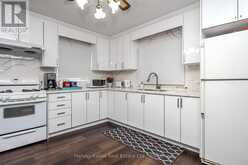 27 PEEL STREET | Penetanguishene Ontario | Slide Image Nineteen