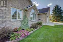 79 GEORGE STREET S | Paisley Ontario | Slide Image Two