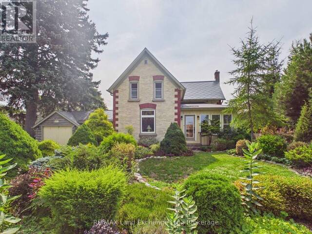 457 PENETANGORE ROW S Kincardine Ontario, N2Z 2J7 - 3 Bedrooms Home For Sale