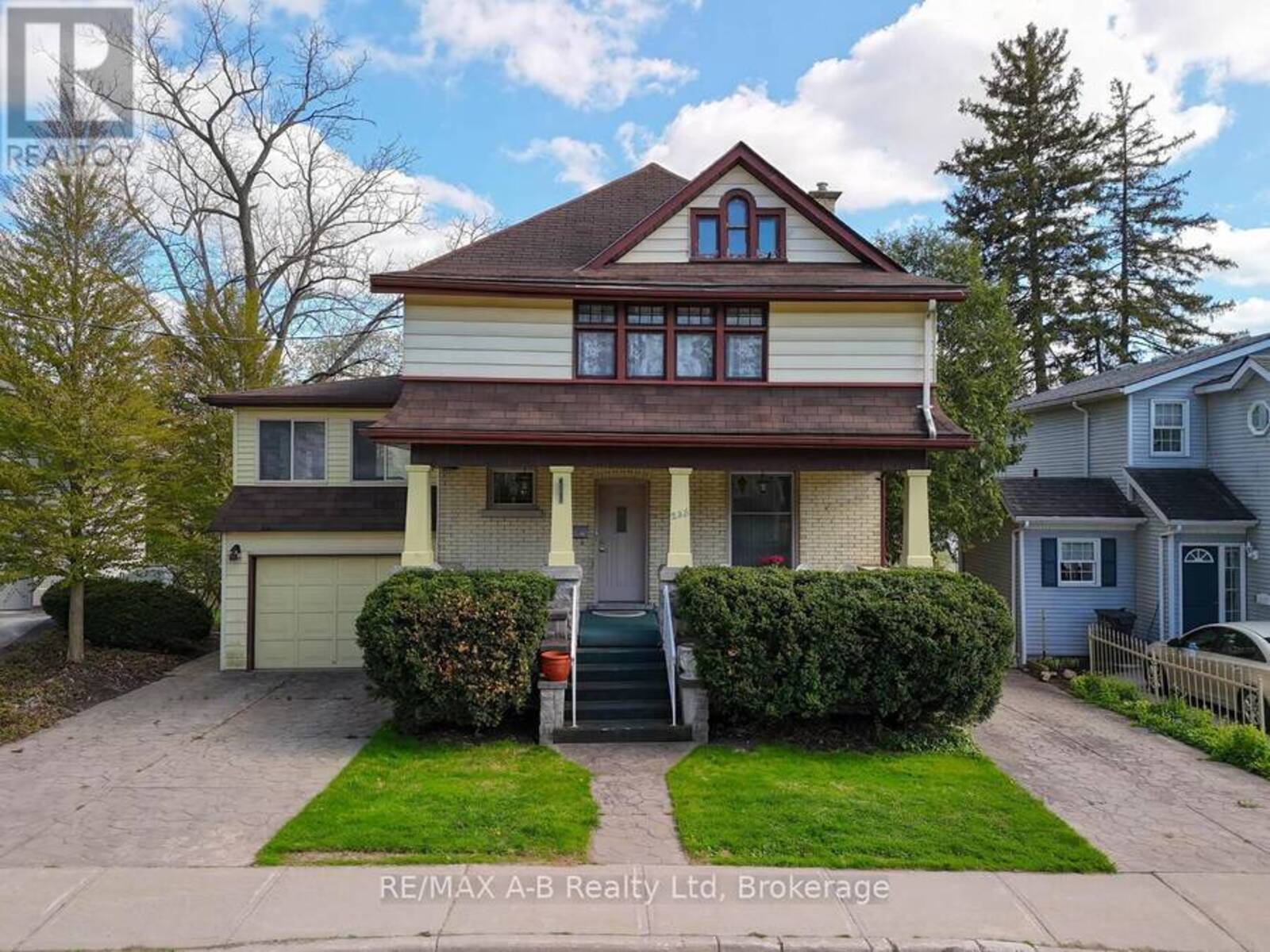 235 WILLIAM STREET, Stratford, Ontario N5A 4Y2